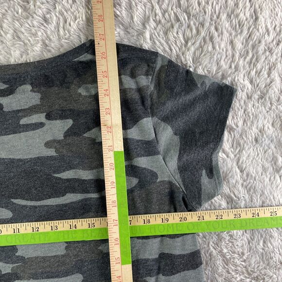Lucky Brand Shirt Womens Extra Large Gray Black Camouflage Camo Tee Military - Picture 8 of 8